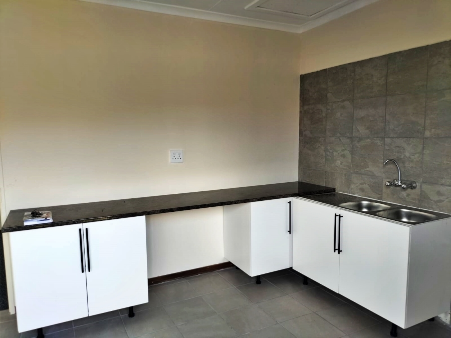 To Let 1 Bedroom Property for Rent in Fichardt Park Free State